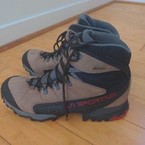La Sportiva Hiking boots Men
